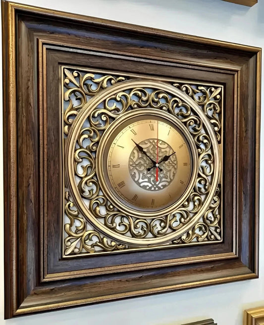 ساعة فاخرة - كبيرة - بني - Azizi Design - عزيزي ديزين
